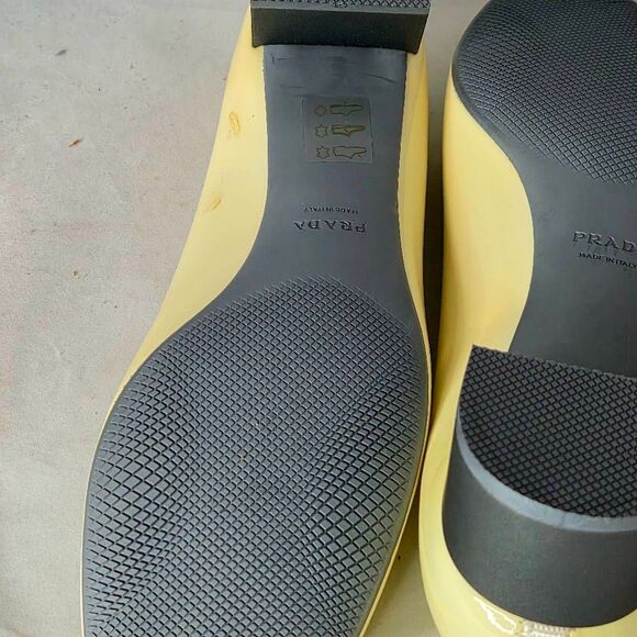 Prada shoes - Picture 12 of 12